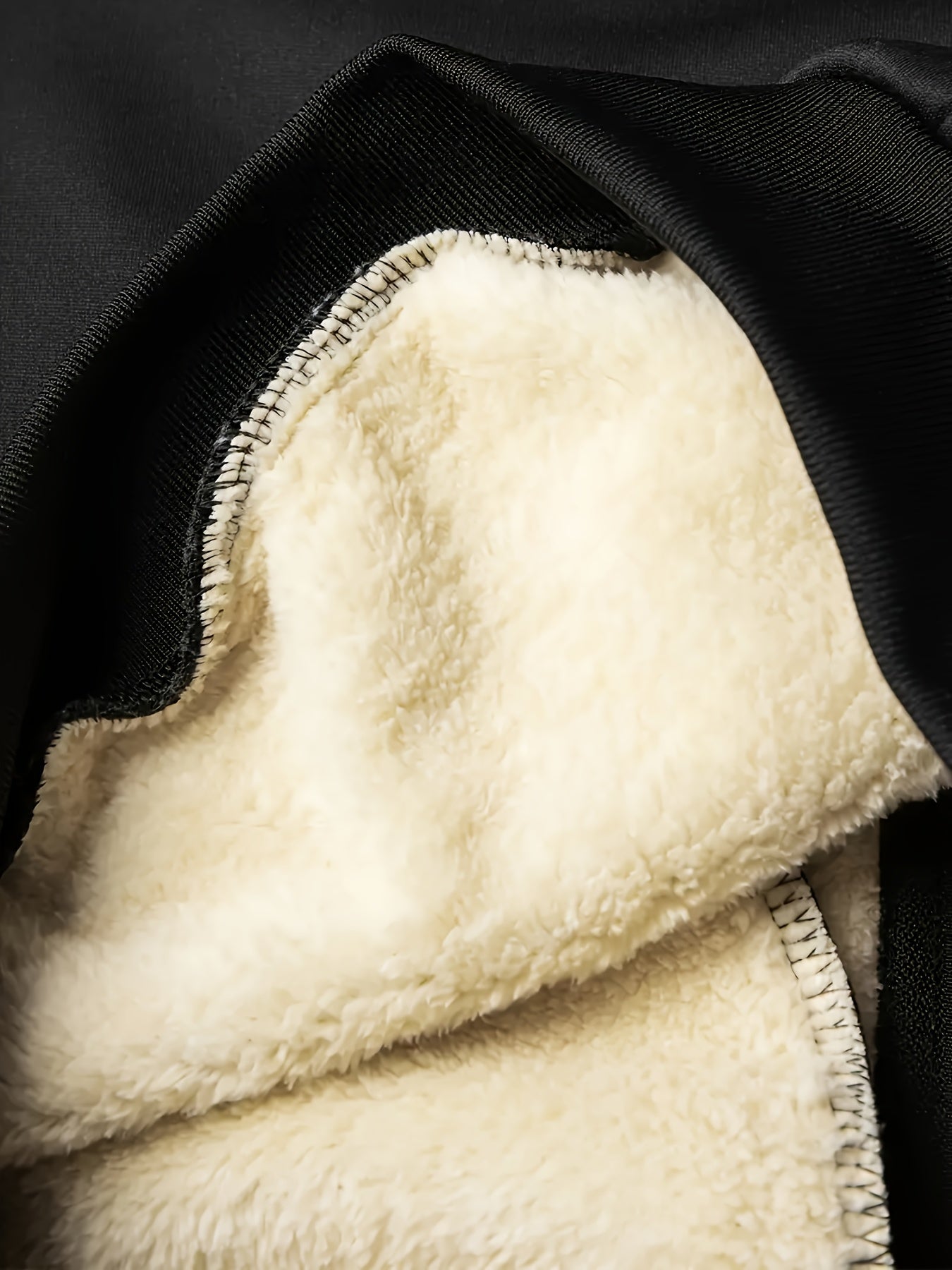 Veste à capuche zippé doublée polaire - Boutique ÉclatsChic